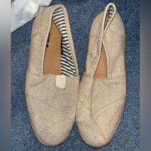 Soda beige loafers .